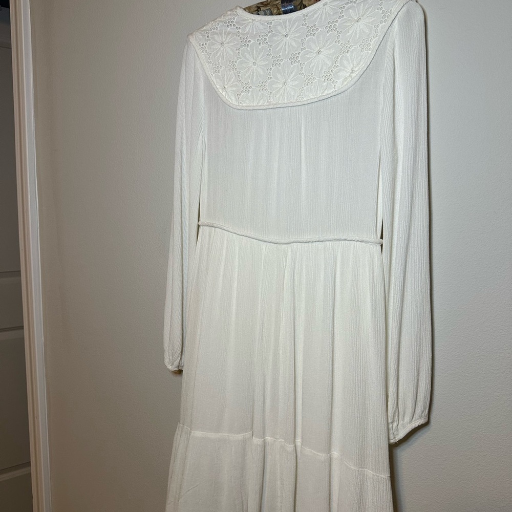 Knox Rose Cream Long Sleeve Dress with Embroidery - Picture 9 of 12